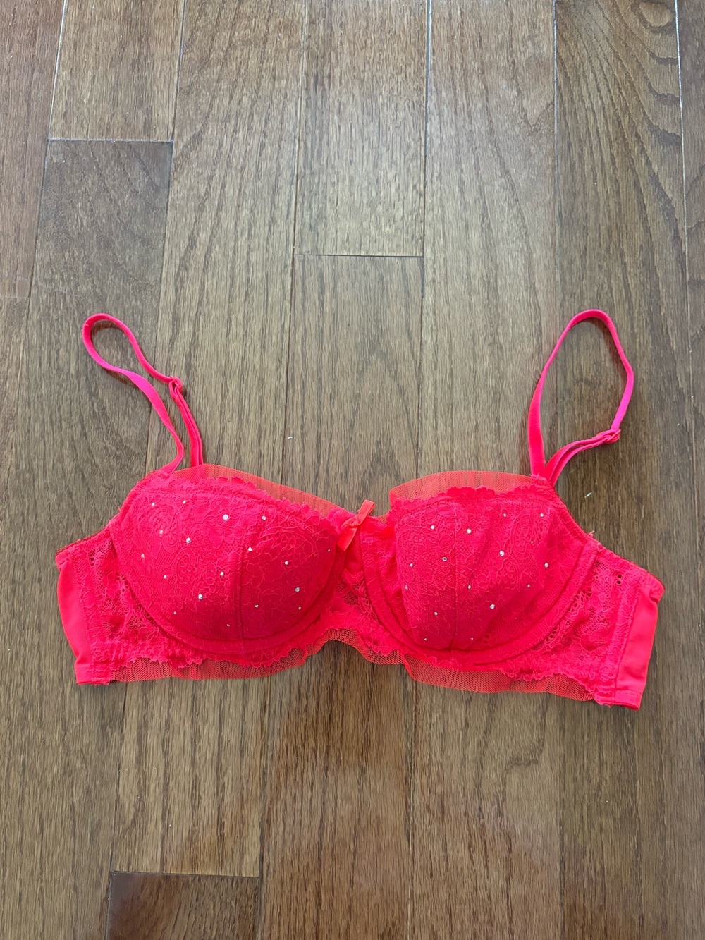 Victoria’s secret Dream angels balconette bra lace rhinestone 34B